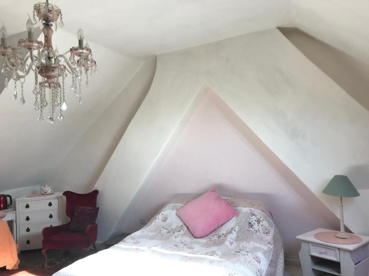Magnolia Tree House Apartment กลาสตันเบอรี ภายนอก รูปภาพ